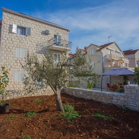 Apartments With A Parking Space Sutivan, Brac - 752 מראה חיצוני תמונה