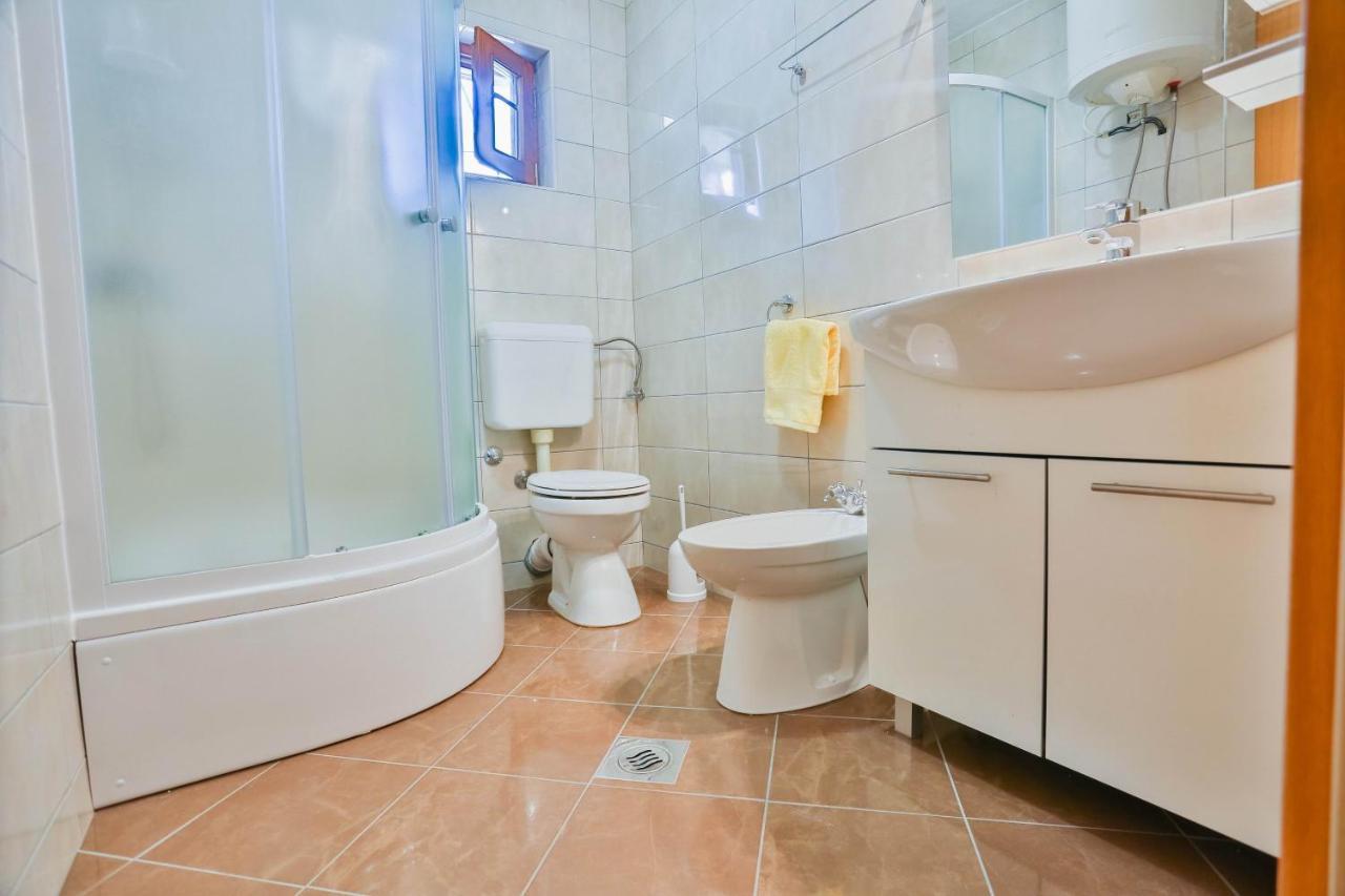 Apartments With A Parking Space Sutivan, Brac - 752 מראה חיצוני תמונה