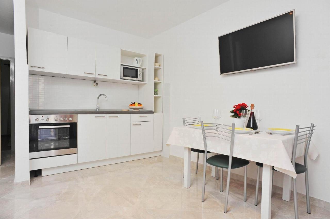 Apartments With A Parking Space Sutivan, Brac - 752 מראה חיצוני תמונה
