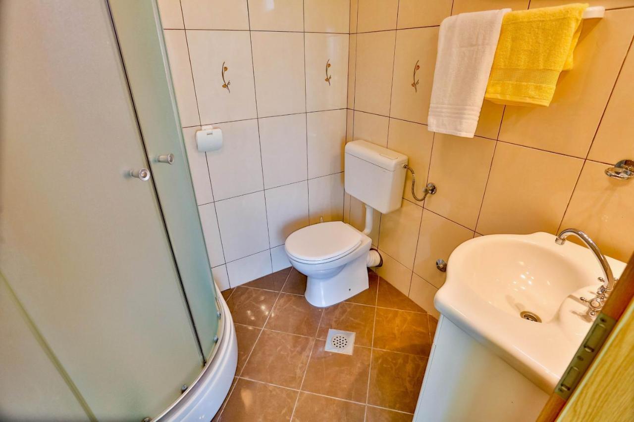 Apartments With A Parking Space Sutivan, Brac - 752 מראה חיצוני תמונה